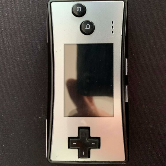 Nintendo Game Boy Micro Silver/Black – Vintage – Great Condition - Picture 2 of 11